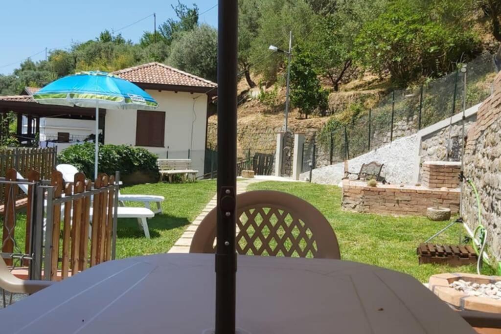 Casa Vacanza Tortorici Exteriör bild